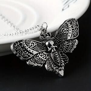 Death's Head Necklace Moth Halloween Spooky Voodoo Birthday Christmas Gift - NEW